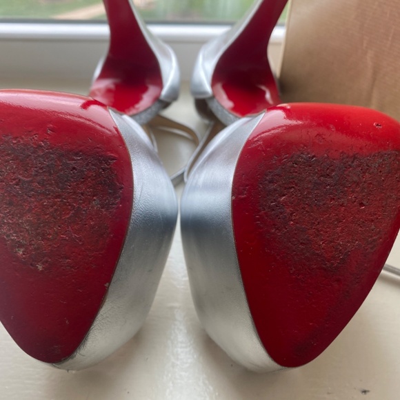 Showstopper Designer Shoes - Picture 3 of 4